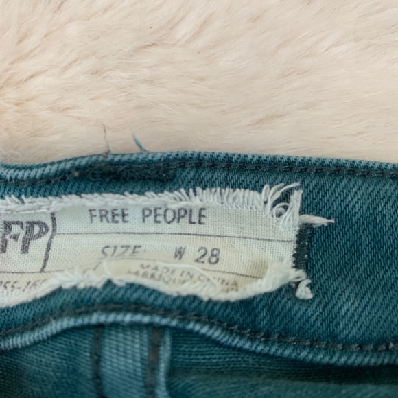 Free People high rise teal skinny/straight jeans *read description* - Picture 7 of 9